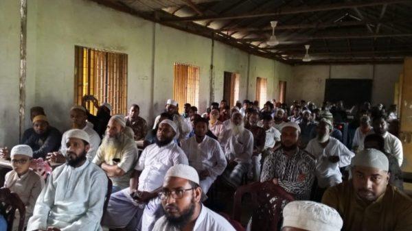 বাংলাদেশ জামায়াতে ইসলামীর গাজীপুর সদর উপজেলা পিরুজালী ইউনিয়নের কর্মী সম্মেলন অনুষ্ঠিত হয় গতকাল ১৫ আগষ্ট শুক্রবার পিরুজালী উচ্চ বিদ্যালয়ে ভোর ৭ঘটিকায়। শওকত হোসাইন বিশেষ প্রতিনিধি : গাজীপুর জেলা। পিরুজালী ইউনিয়ন জামায়াতের সংগ্রামী আমির মোঃ কামরুজ্জামান মন্ডল এর সভাপত্বত্বে উক্ত অনুষ্ঠানে প্রধান অতিথি হিসেবে বক্তব্য রাখেন গাজীপুর জেলা তারবিয়াত সেক্রেটারি ও বিশিষ্ট ব্যাংকার মোহাম্মদ মাহমুদউল্লাহ। বিশেষ অতিথি হিসেবে বক্তব্য রাখেন গাজীপুর সদর উপজেলার সংগ্রমী আমীর মোঃ আলাউদ্দিন। পিরুজালী ইউনিয়ন জামায়াতে ইসলামীর সেক্রেটারী, ইন্জিঃ মোঃ ফরহাদ হোসেন এর পরিচালনায় উক্ত অনুষ্ঠানে উপস্থিত ছিলেন- পিরুজালী ইউনিয়ন যুব বিভাগের সভাপতি মোঃ. শাহিন আলম, মাওলামা বিভাগের সভাপতি, হাফেজ মাওলানা তৌফিকুল ইসলাম ফরহাদ, পেশাজীবি বিভগের সভাপতি মোঃ. ওয়াহিদুজ্জামান, ইউনিয়ন অফিস সেক্রেটারি ইন্জিঃ মোঃ জাহাঙ্গীর হোসেন, বায়তুল মাল সেক্রেটারি, মোঃ ফয়জুল ইসলাম, সহ আরো অনেকে।